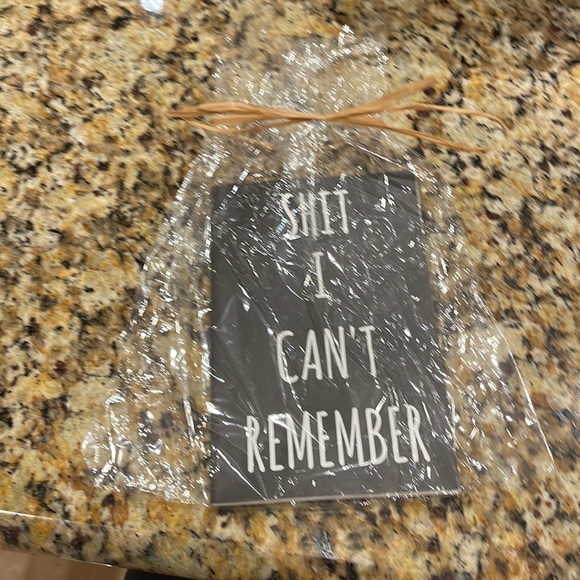 🌷SHIT I CAN’T REMEMBER BOOK NWT - Picture 3 of 3